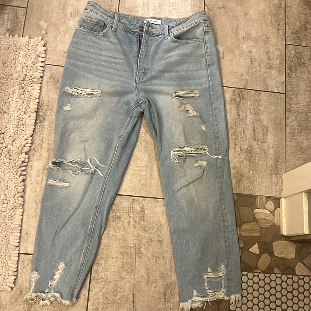 Flying monkey size 31